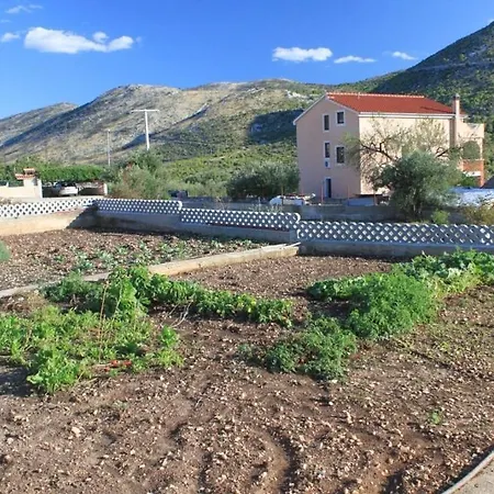 Appartement With A Parking Space Grebastica, Sibenik - 8367 Brodarica (Sibenik-Knin)