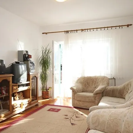 Apartamento With A Parking Space Grebastica, Sibenik - 8367 *