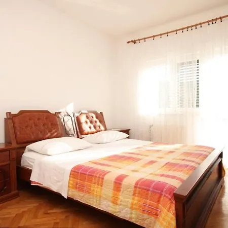 With A Parking Space Grebastica, Sibenik - 8367 Apartament